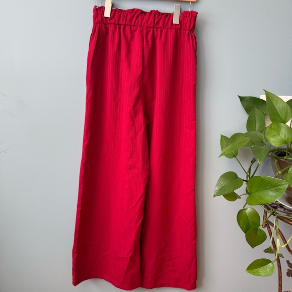 SHEIN Bundle of 2  Wide Pull On Pants. Red and Black Floral. EUC. Large - Picture 7 of 16